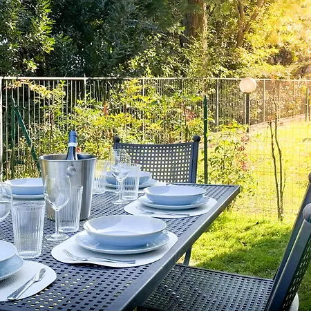 Dimora Larianda - Private Parking And Garden *