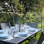 Dimora Larianda - Private Parking And Garden